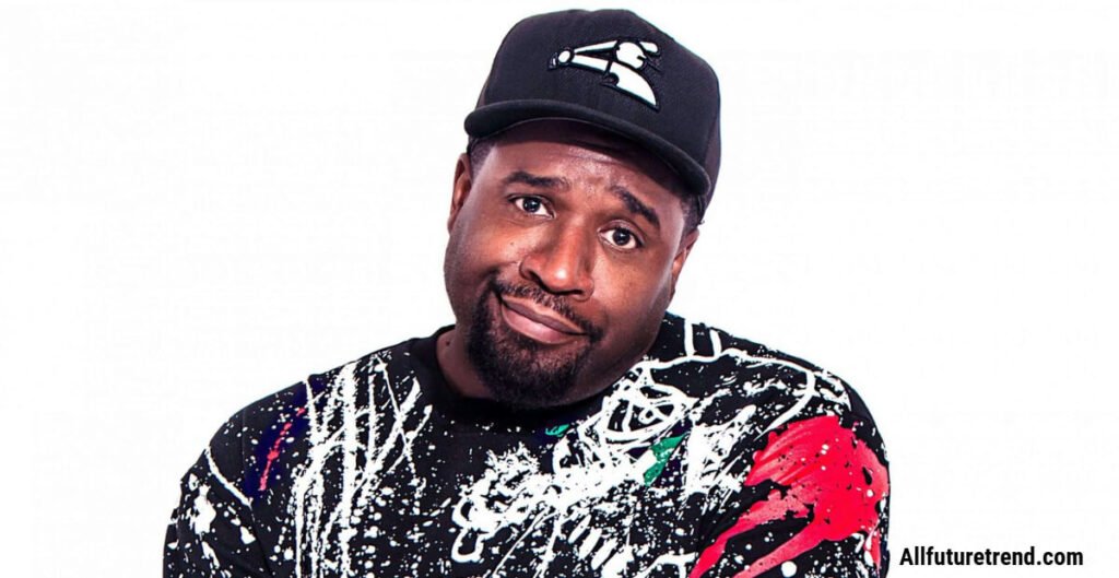 corey holcomb net worth